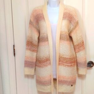 NUMPH, light dust pink w/ cream beige and gold, size small